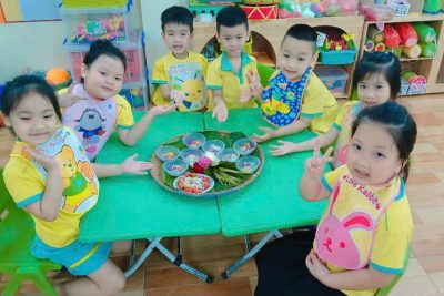 HOẠT ĐỘNG TRẢI NGHIỆM TẾT HÀN THỰC   NẶN BÁNH TRÔI – BÁNH CHAY CÙNG CÁC BÉ